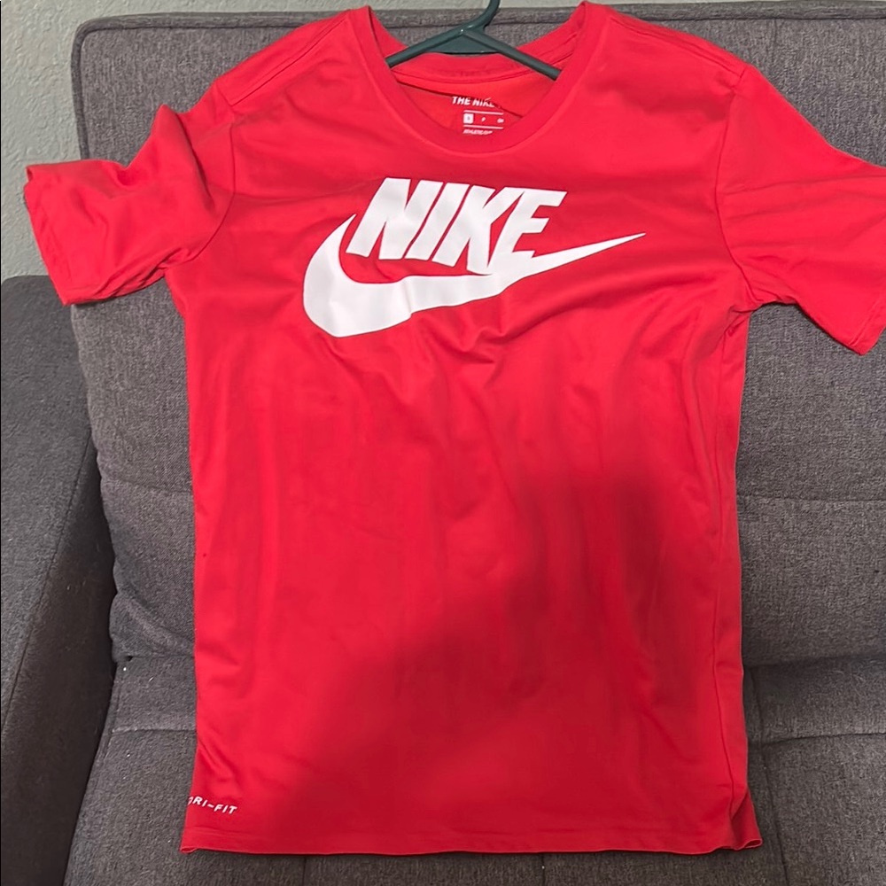 Nike Red and White Short Sleeve Tee